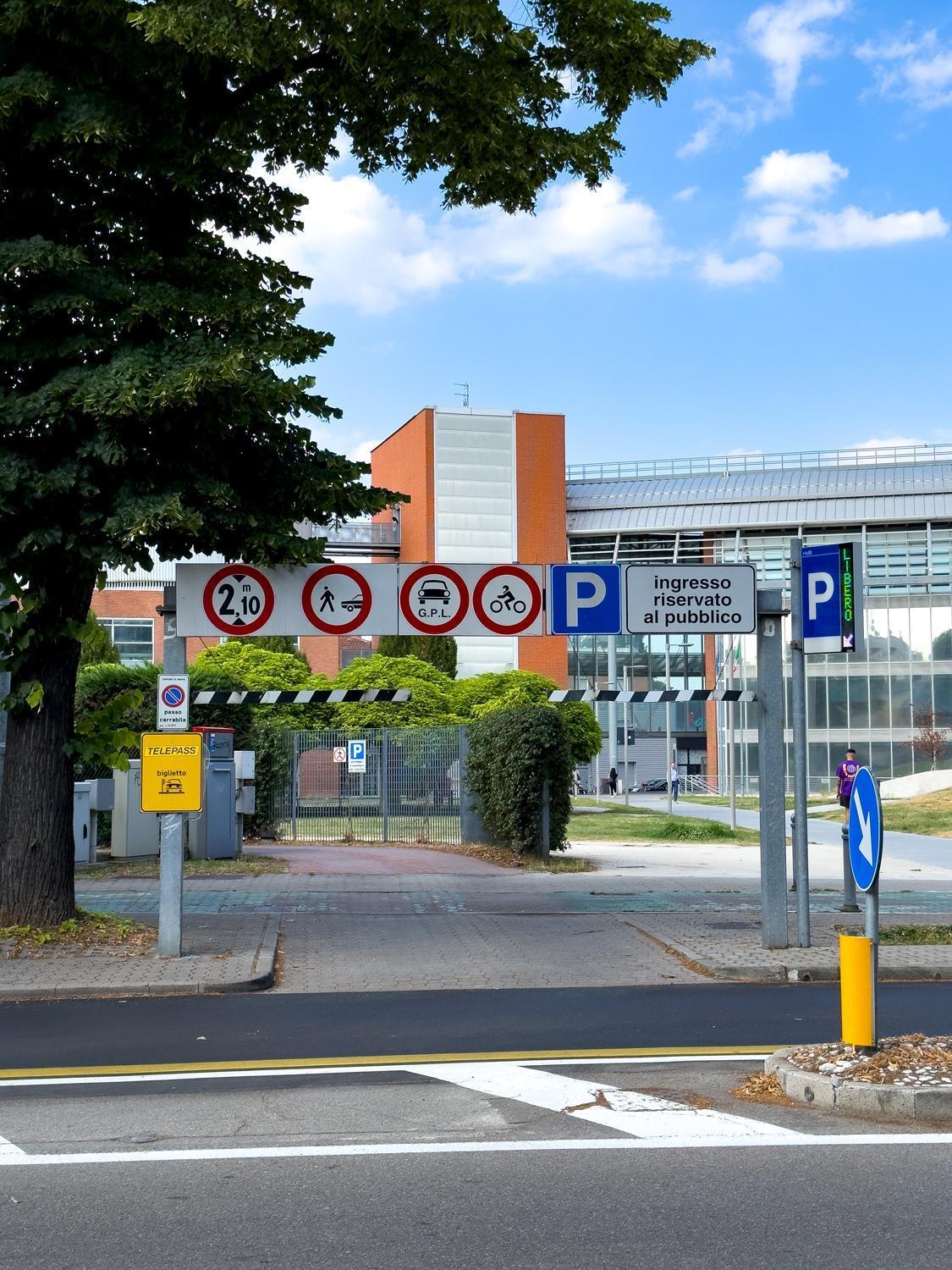 パルマBuro Nel Borgoアパートメント エクステリア 写真